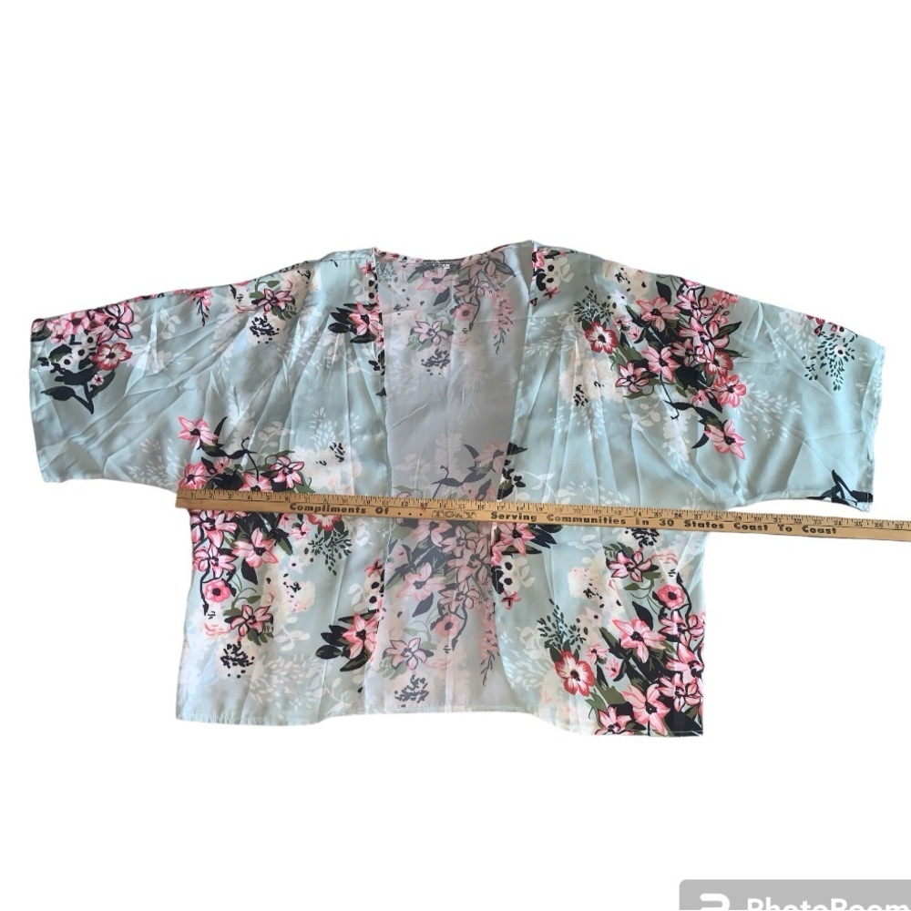 🎉HP🎉KIMONO - Picture 4 of 5